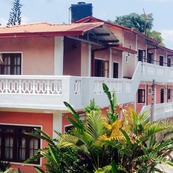 Duke's Nose Holiday Bungalow - Hotel exterior or room view