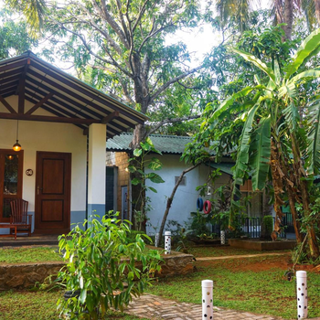 Danu Resort - Hotel exterior or room view