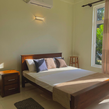 Free Airport Pickup and Modern Villa - Hotel exterior or room view