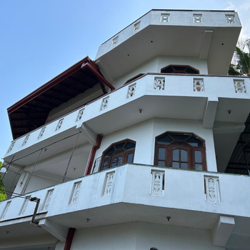 V.S.MAHA REST HOME - Hotel exterior or room view